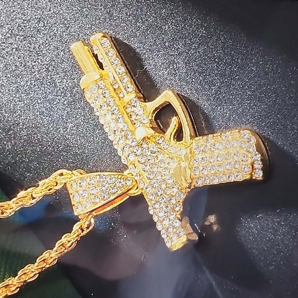 NWT Rhinestone Gun Necklace - Picture 3 of 6